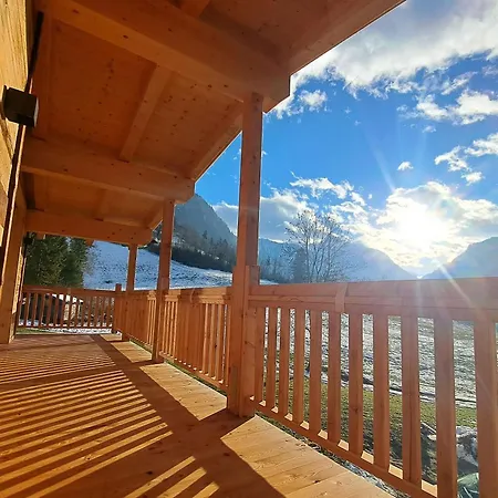 - Schrofen Ferienhaus